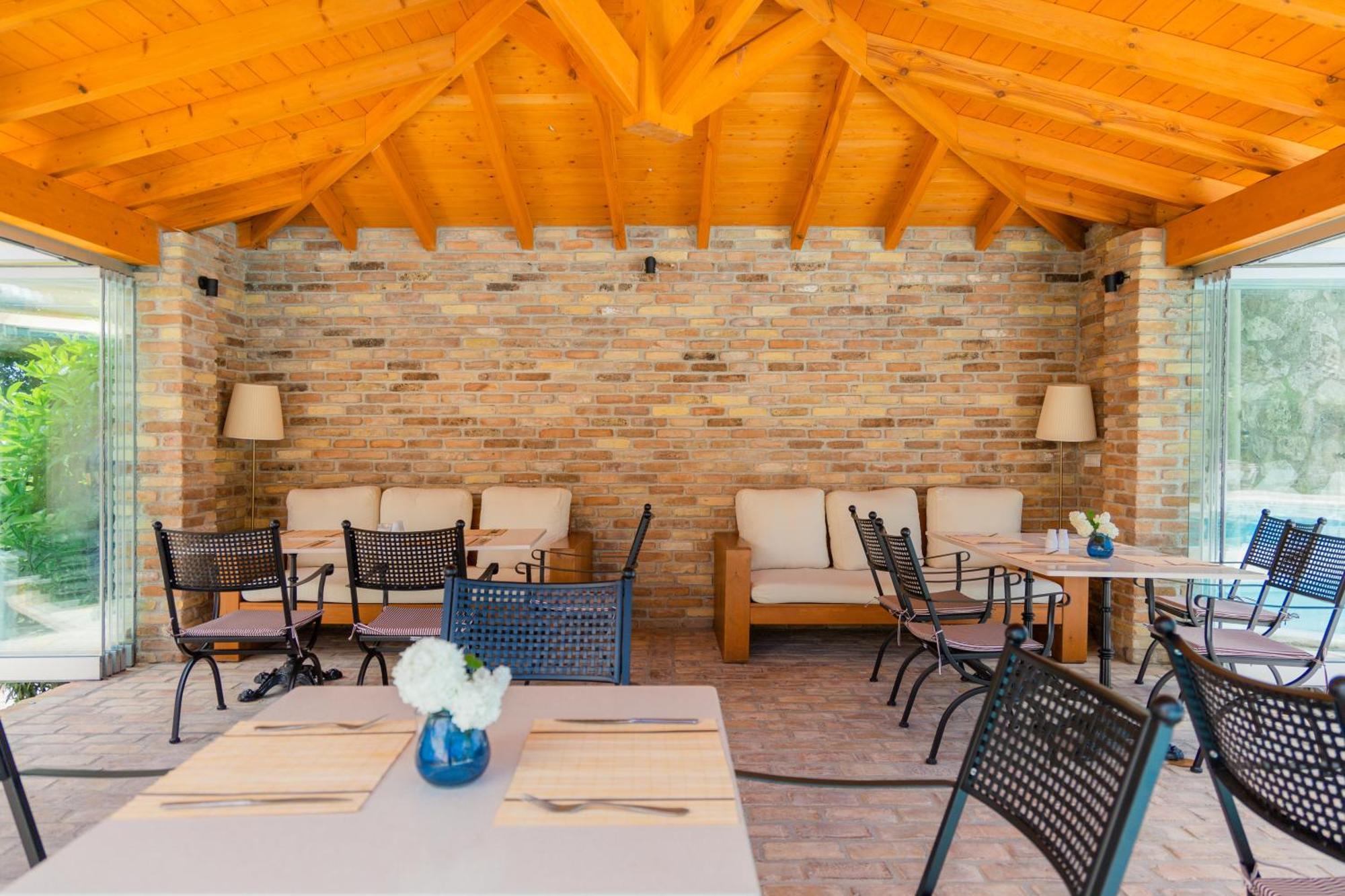 Valentino Corfu 3* Ýpsos