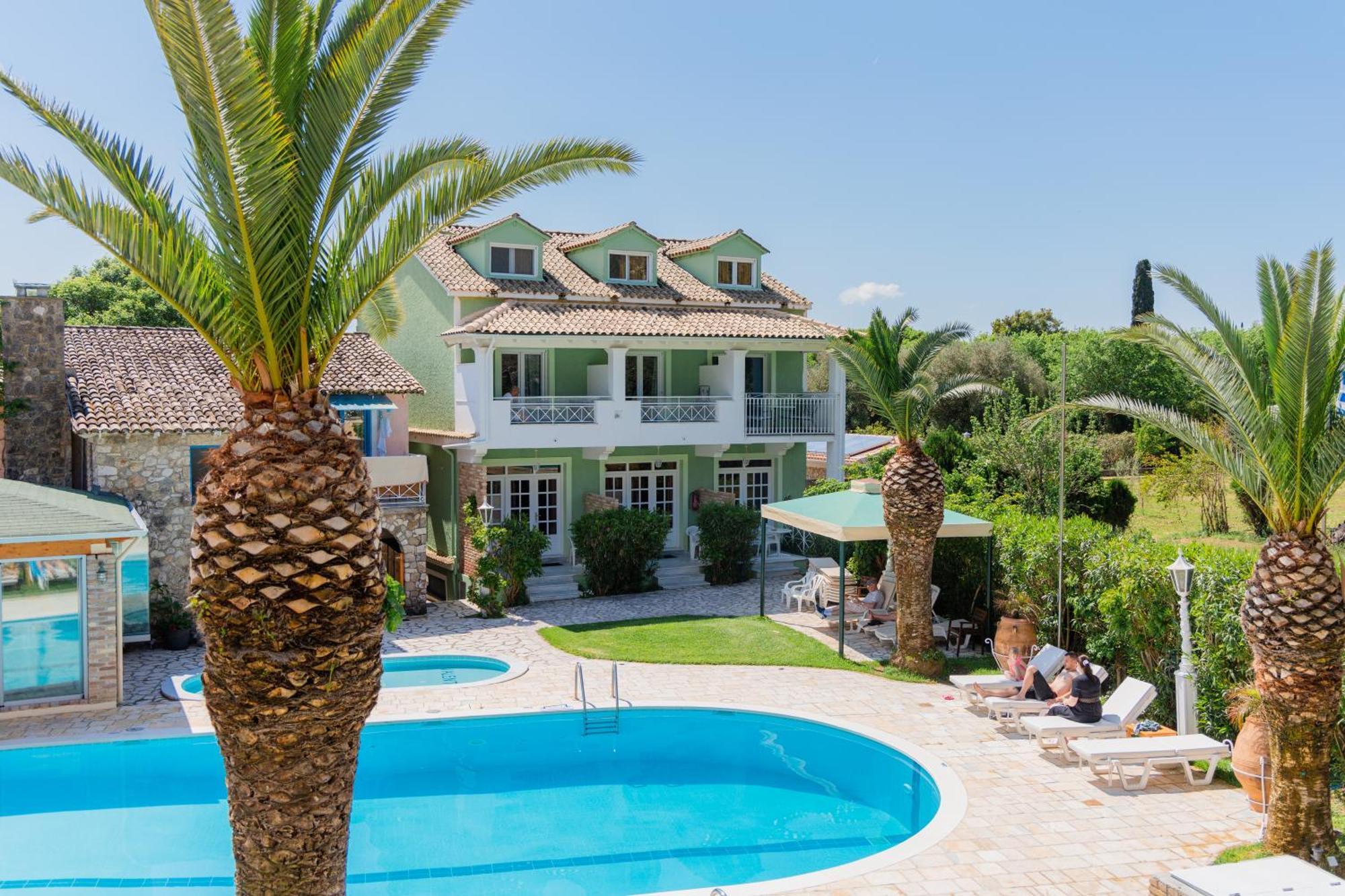 Aparthotel Valentino Corfu