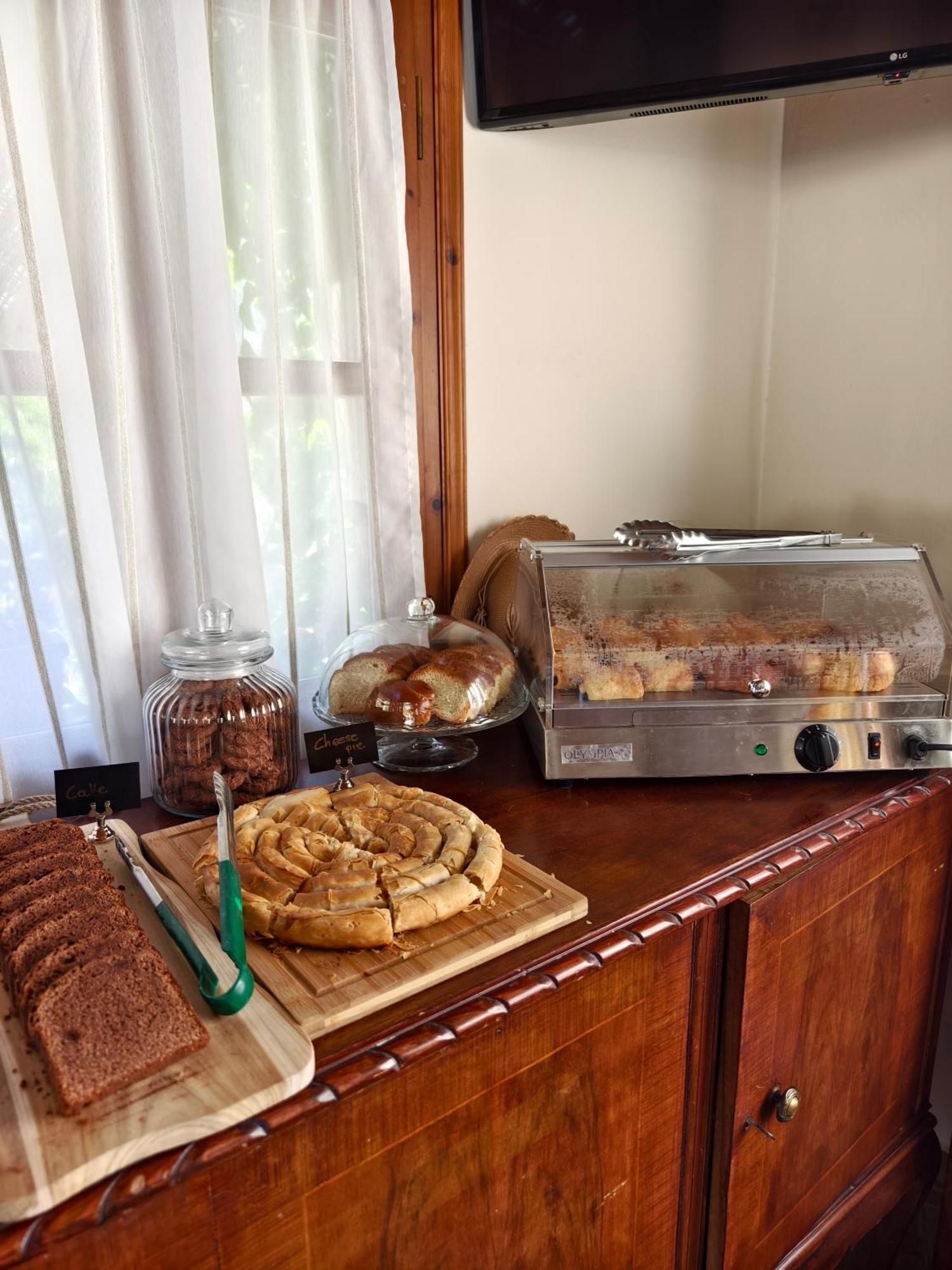 Aparthotel Valentino Corfu 3*