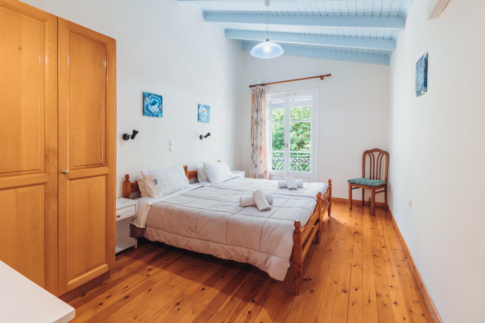 Aparthotel Valentino Corfu