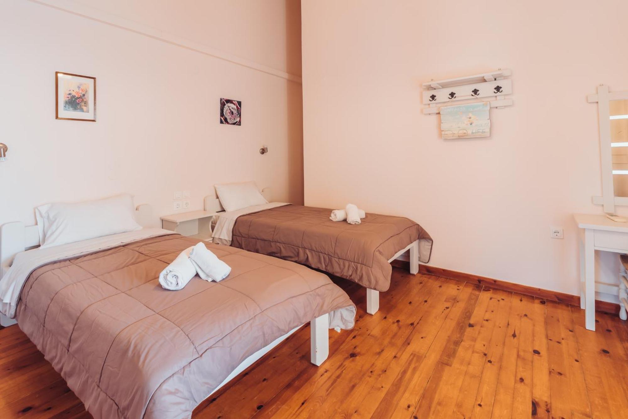 Valentino Corfu Aparthotel Ýpsos
