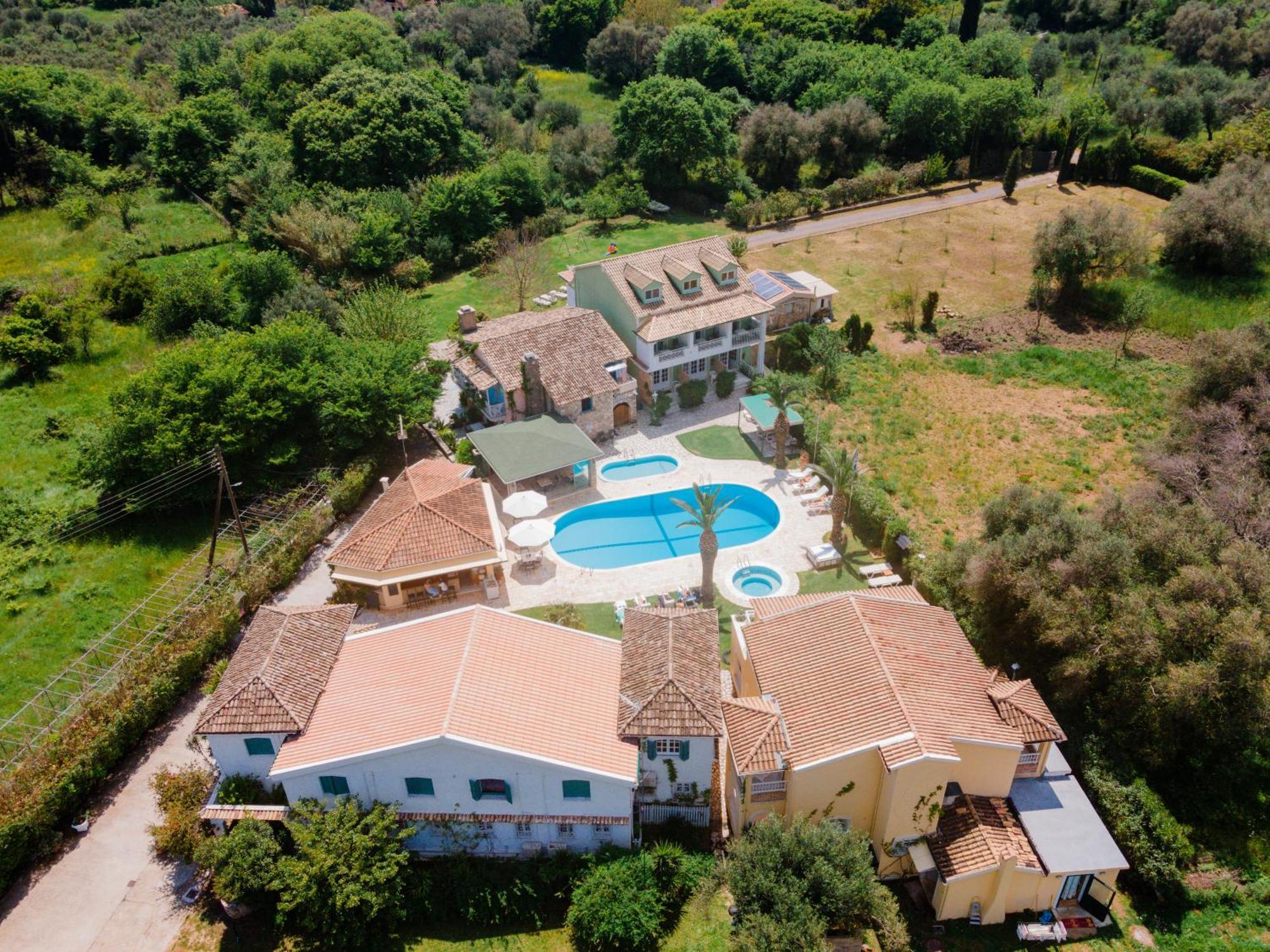 Aparthotel Valentino Corfu 3*